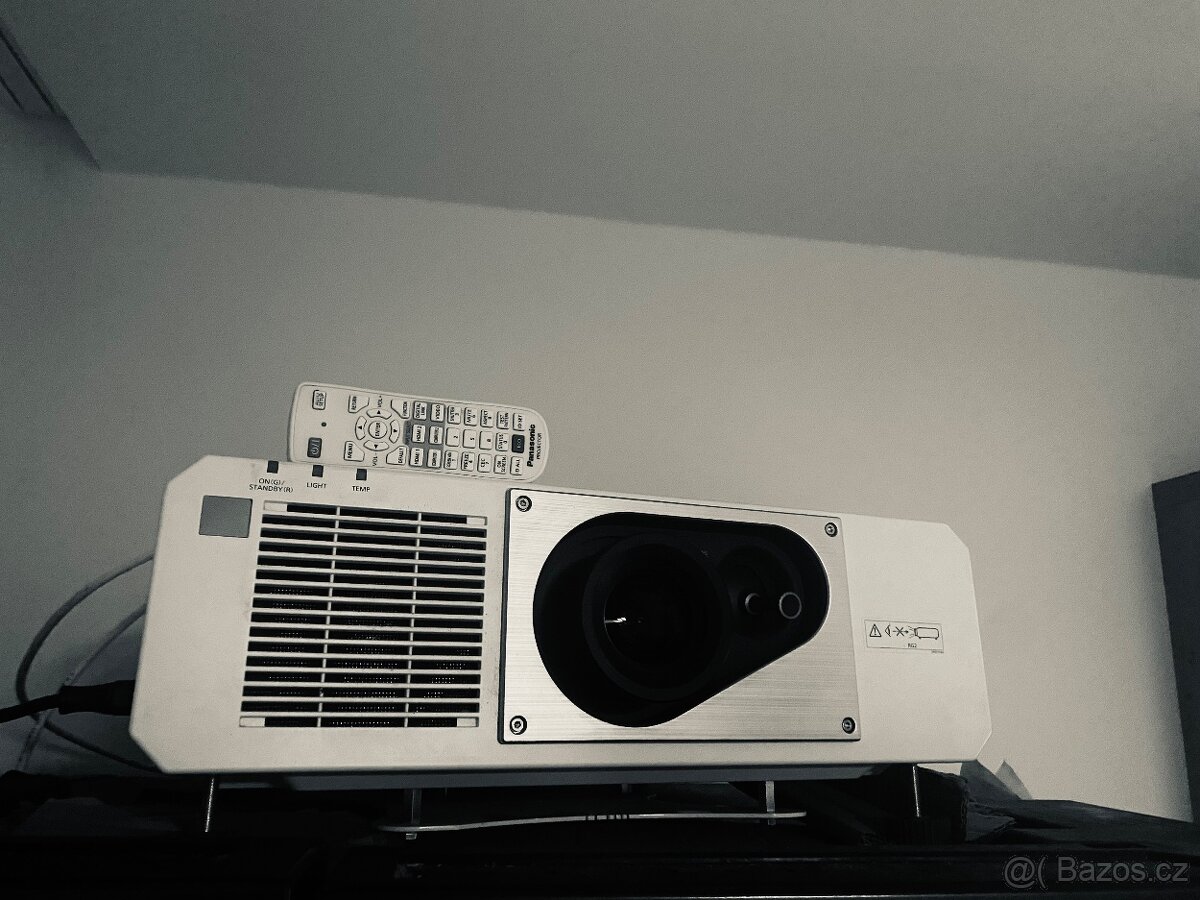 Panasonic PT-50FRZ Projektor 4K WUXGA