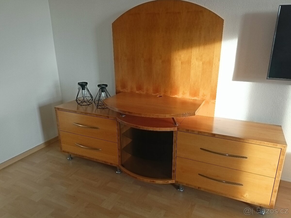 DARUJI za odvoz komodu, polici, svetla