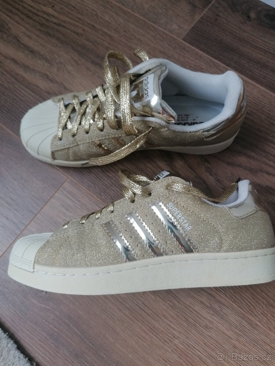 Damske/dívčí boty Adidas Superstar