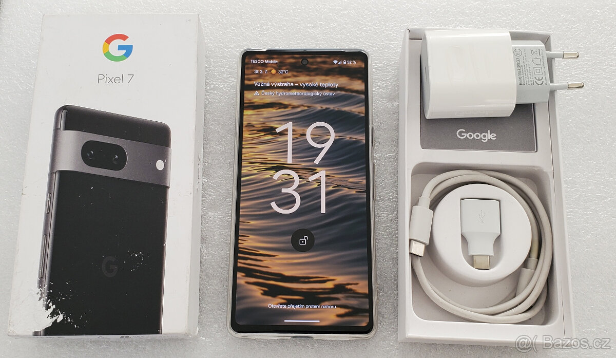 Google Pixel 7 (Android 16 + příslušenství)