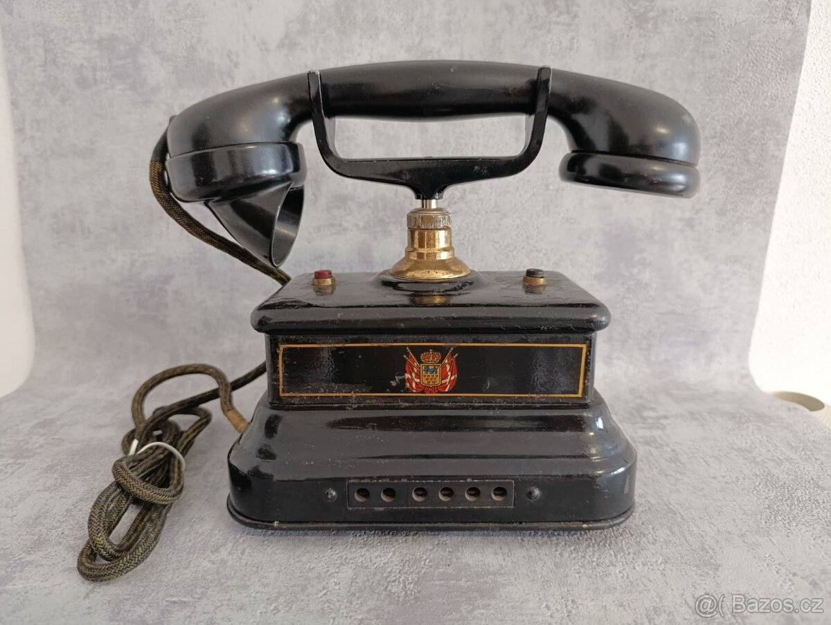 Dánský historicky starý telefon JYDSK do vaší sbírky, muzea