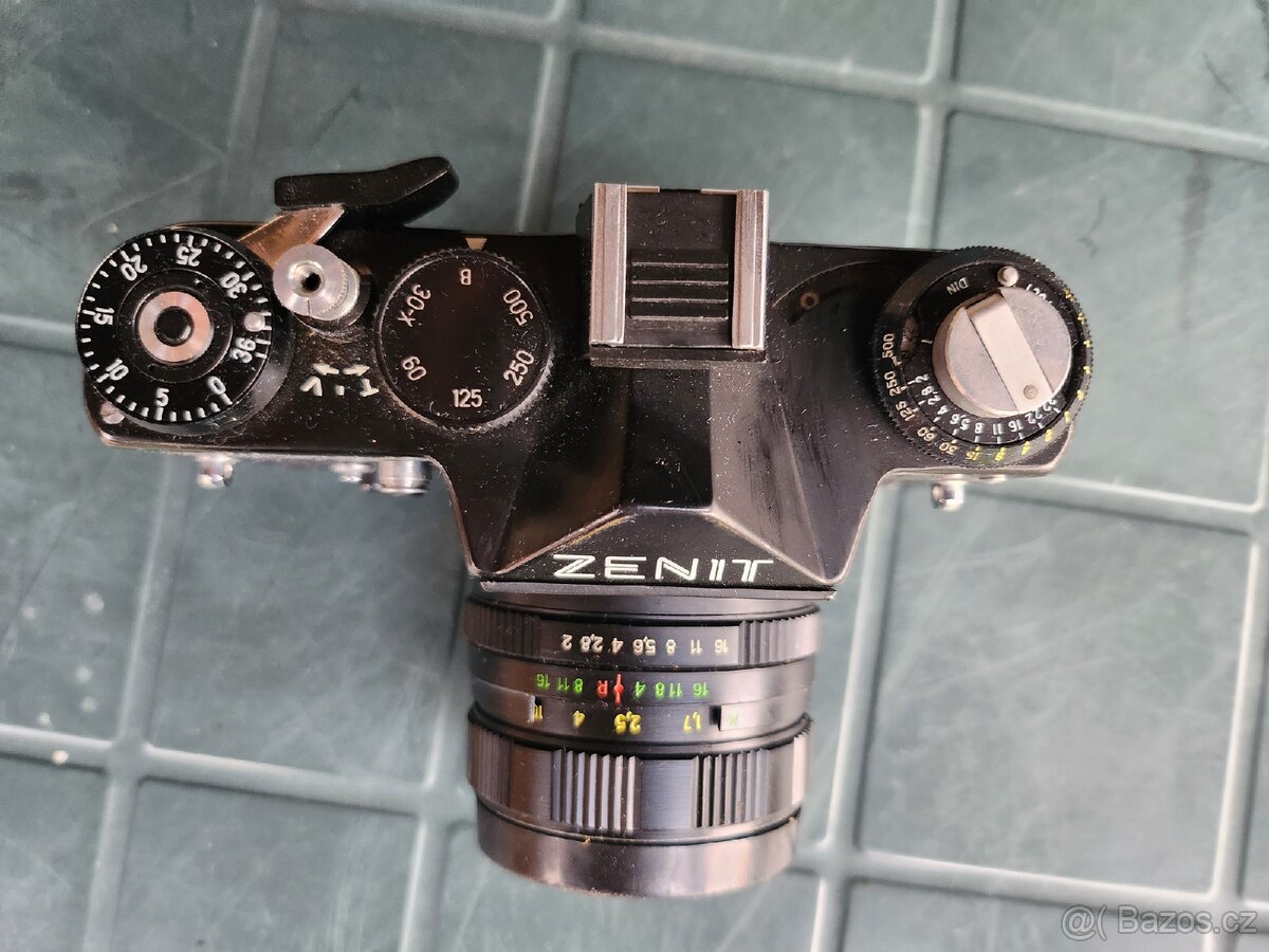 FOTOAPARÁT ZENIT 11