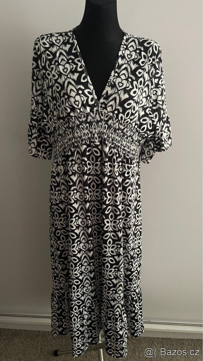 Dámské letní šaty černo-bílé vel.XL/48-50.