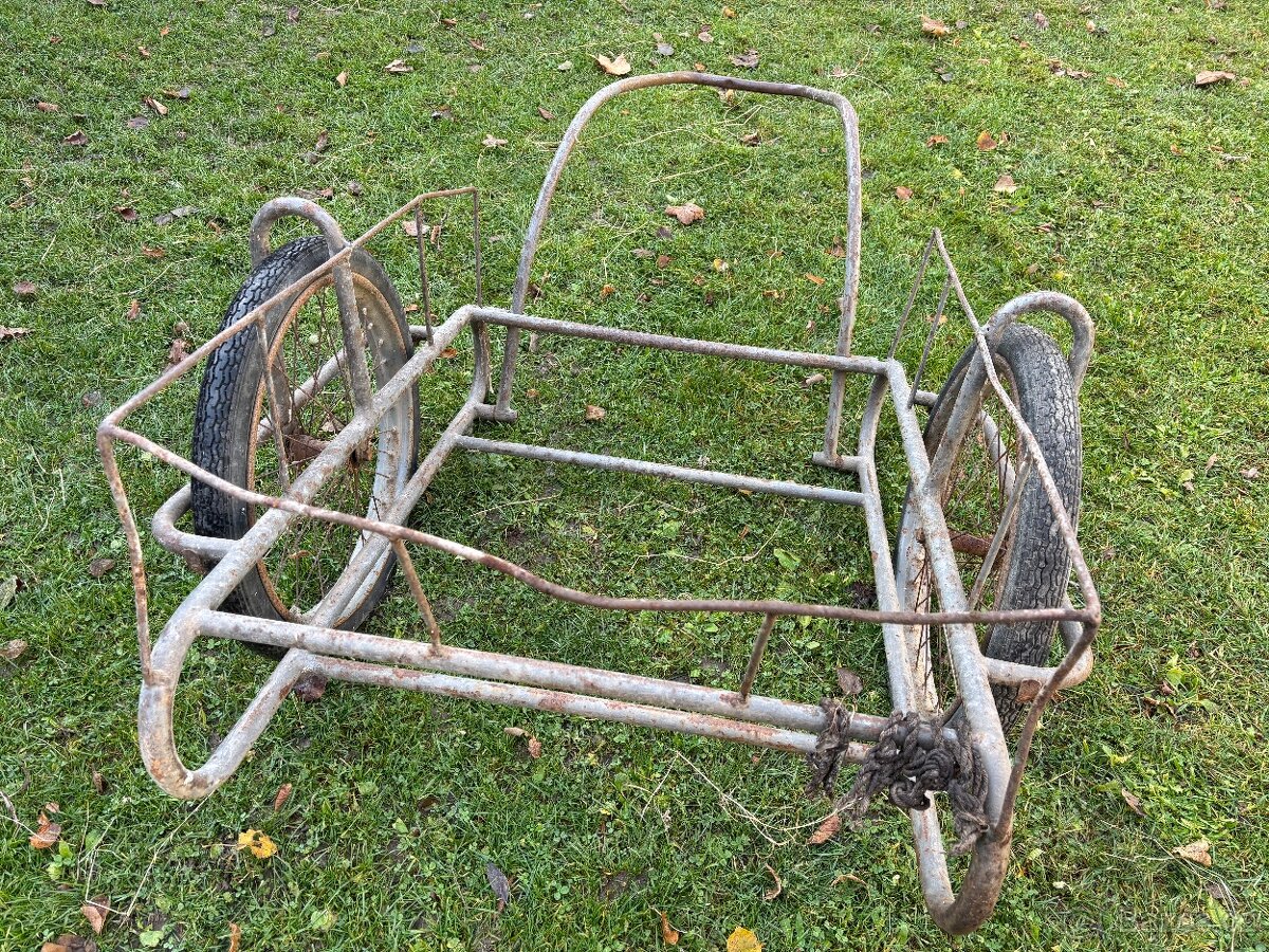 Nabízím starou kárku-DVOUKOLÁK