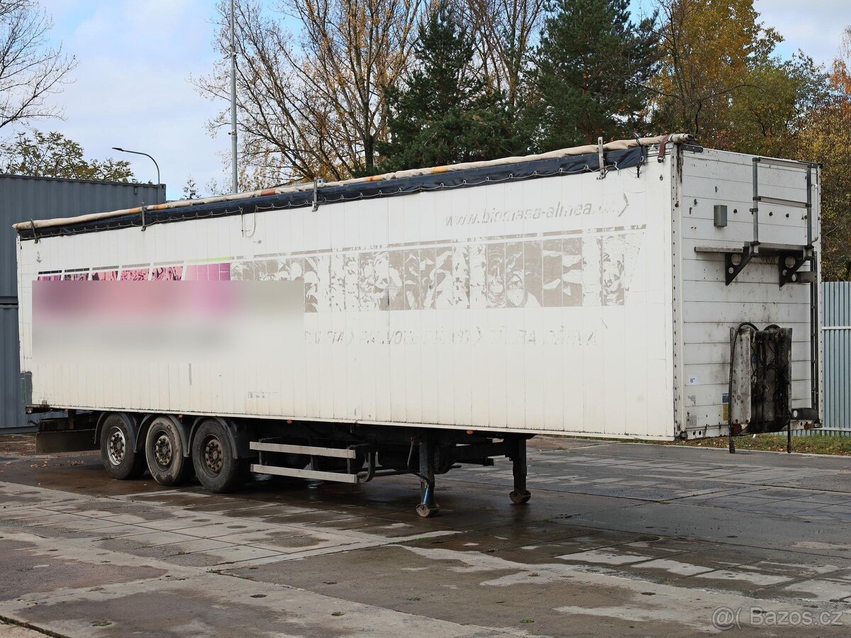 Schmitz SW 24, POSUVKA, 35 TUN, 92 CBM, NÁPRAVY SAF, ZVEDAC