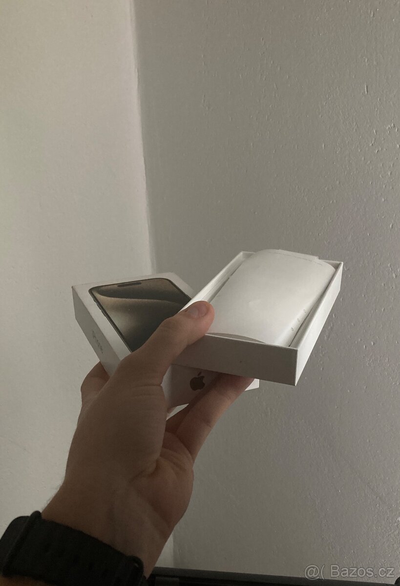 📱 iPhone 15 Pro 128 GB – výborný stav