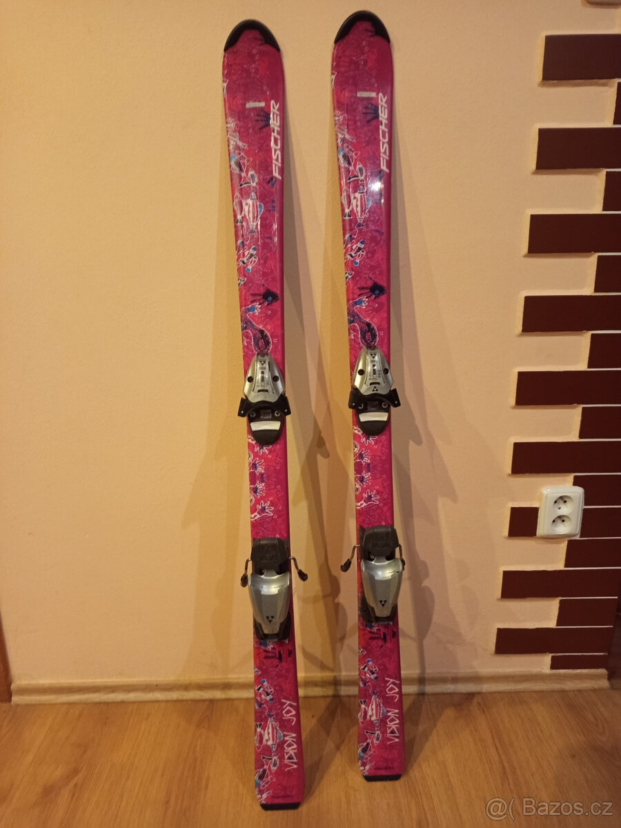 Dětské sjezdové lyže