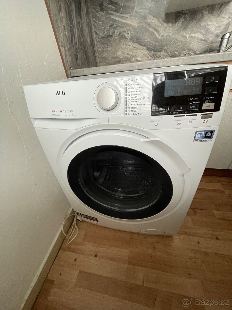 Pračka se sušičkou AEG