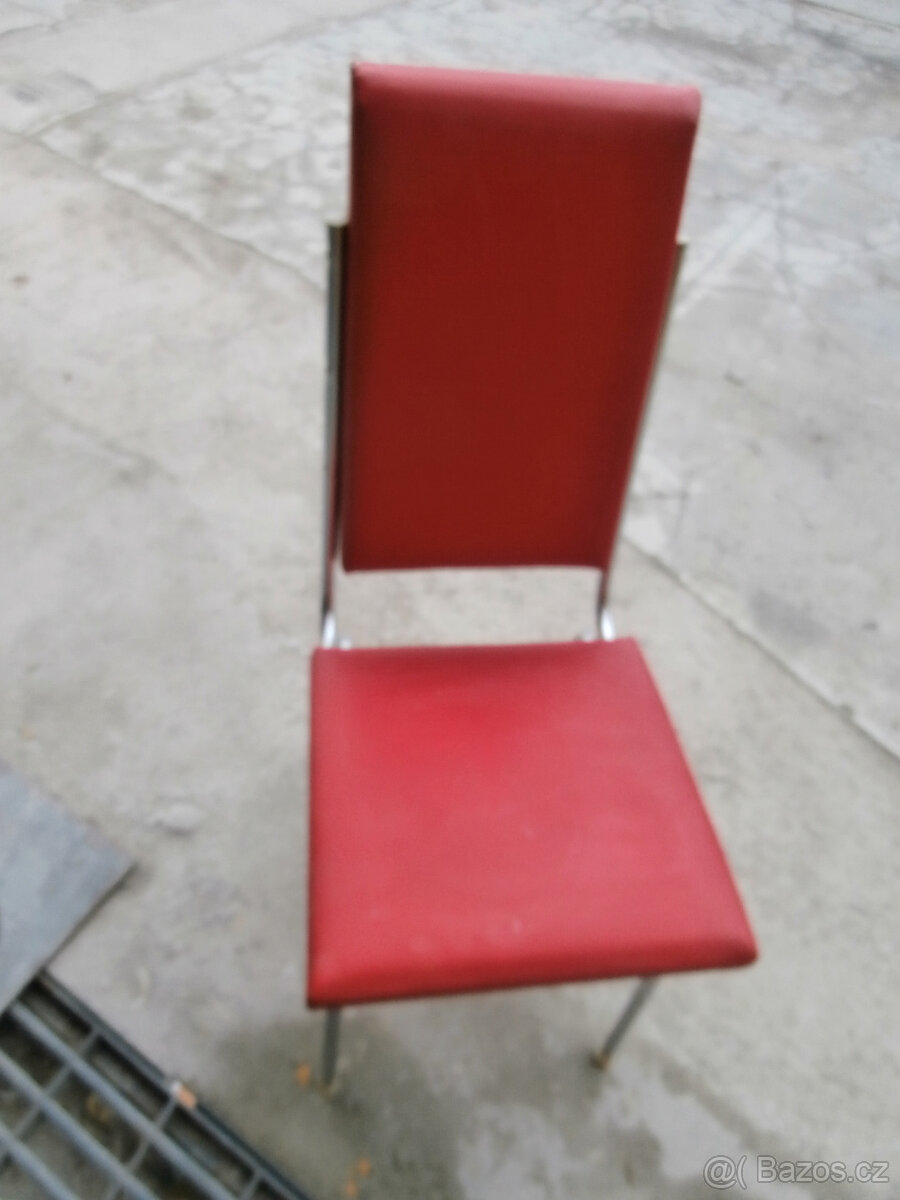 Židle 3 kusy kovová čalouněná RETRO celek za 700 kč