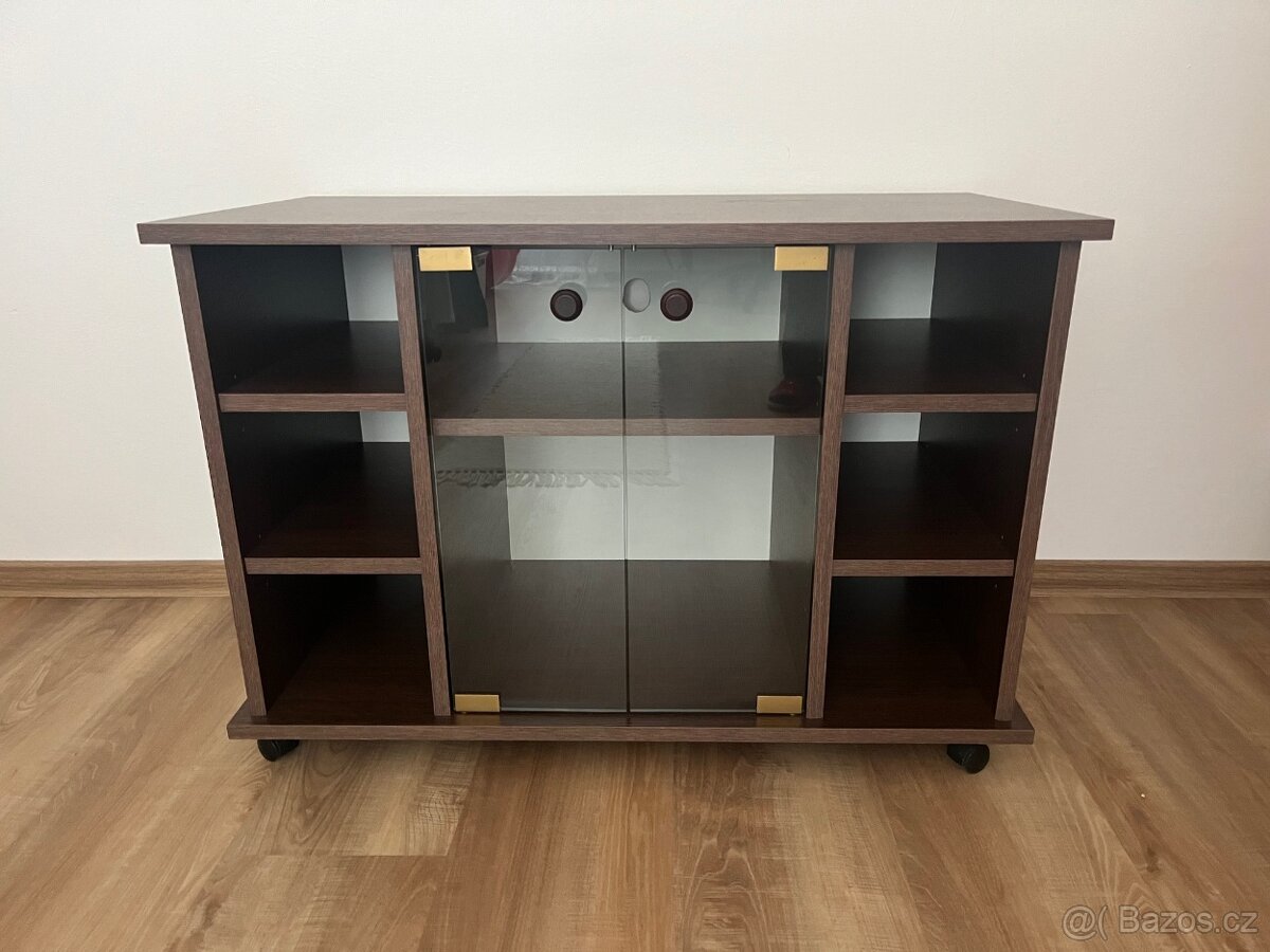 TV stolek