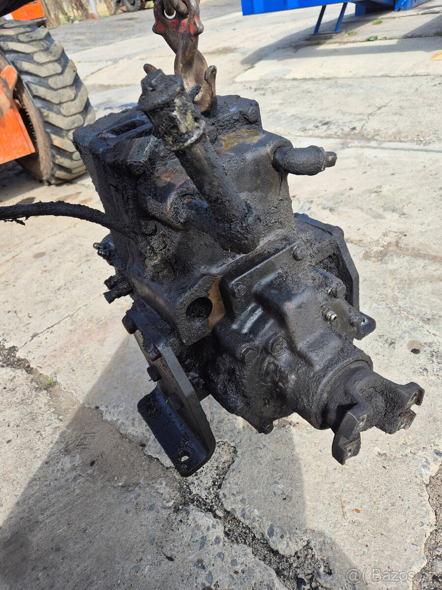 Vyvážečka John Deere 1110D náhradní díly
