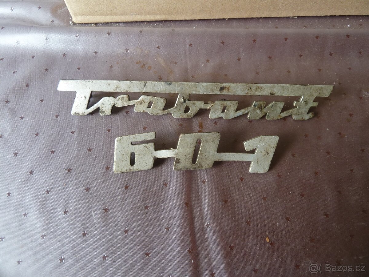 Trabant hliníkoví nápis