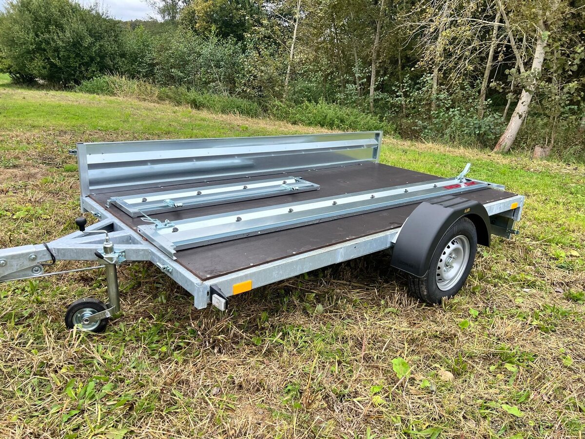 Český přívěs Donak 300B brzděny 300x150cm