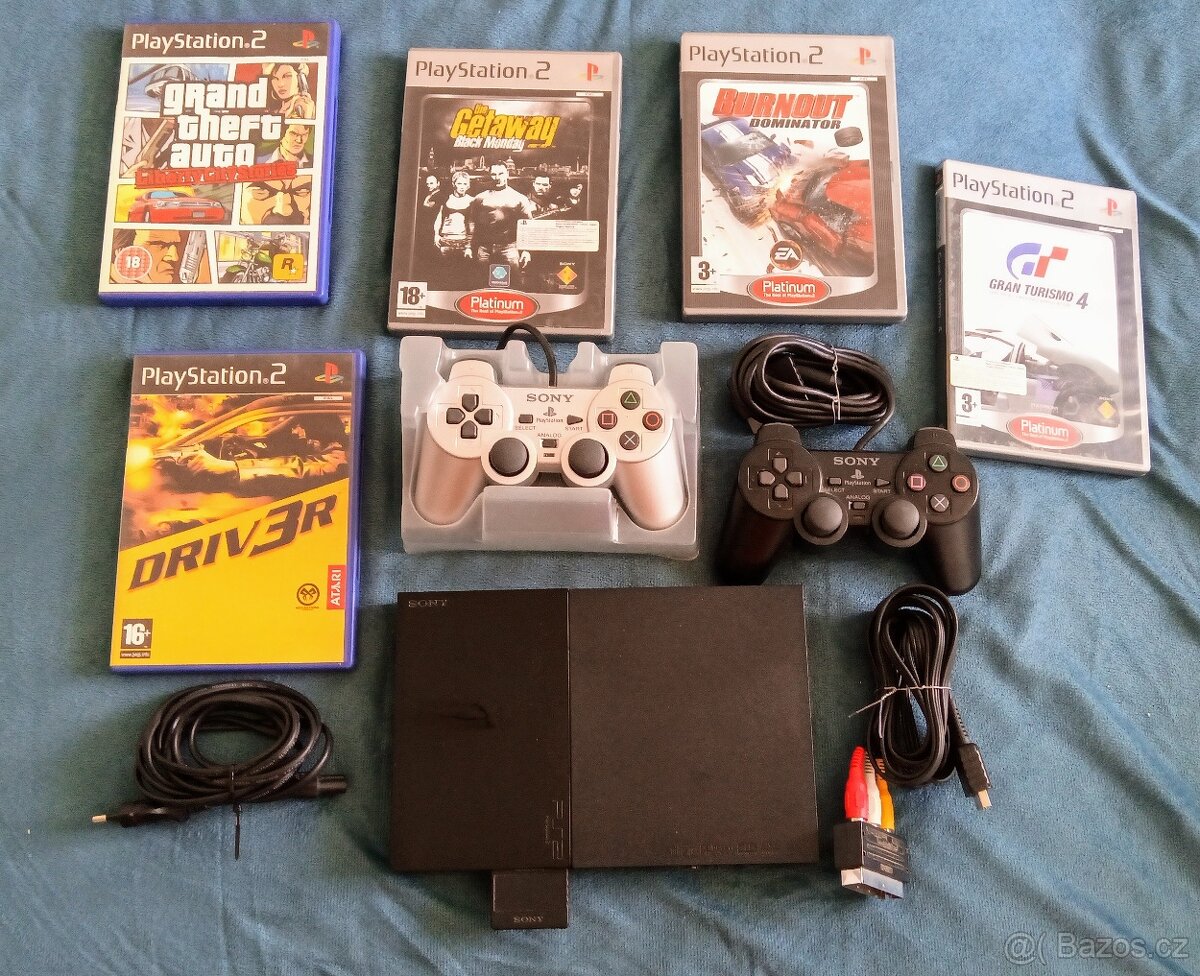 PlayStation 2 + ovladače, paměťová karta a hry