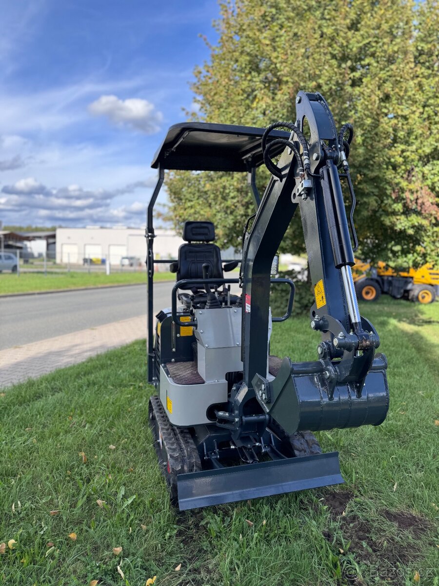 Minibagr bagr D116G chladič hydrauliky rypadlo
