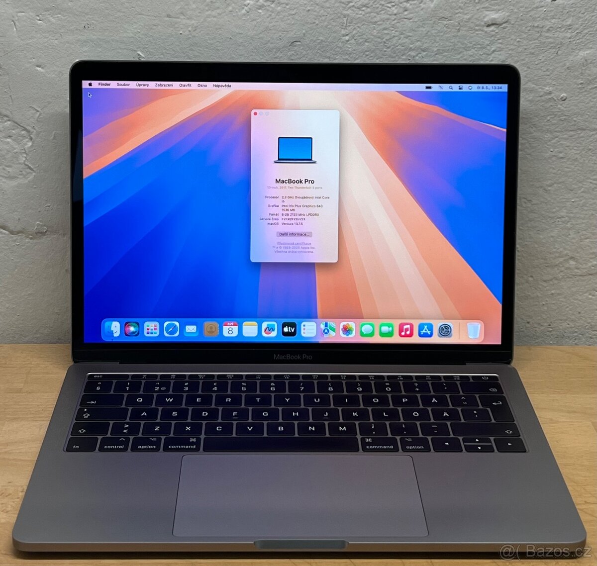 MacBook Pro 13" 2017 /8GB RAM/Intel i5/256GB SSD/ Záruka