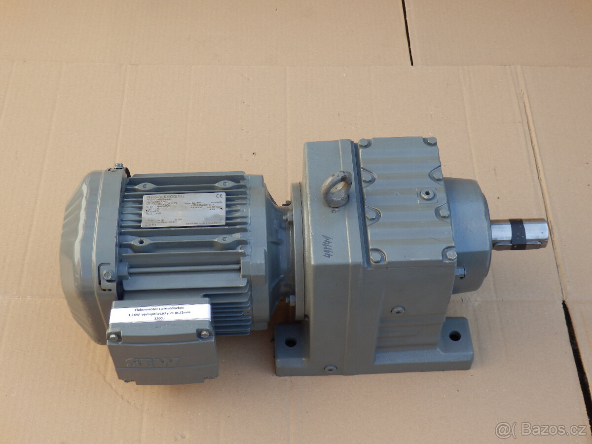 Elektromotor s převodovkou 1,1W 71 ot./1min.