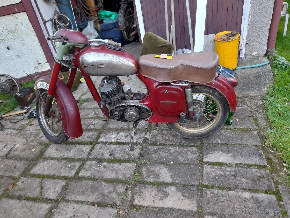 Koupim vyka motoru aj.