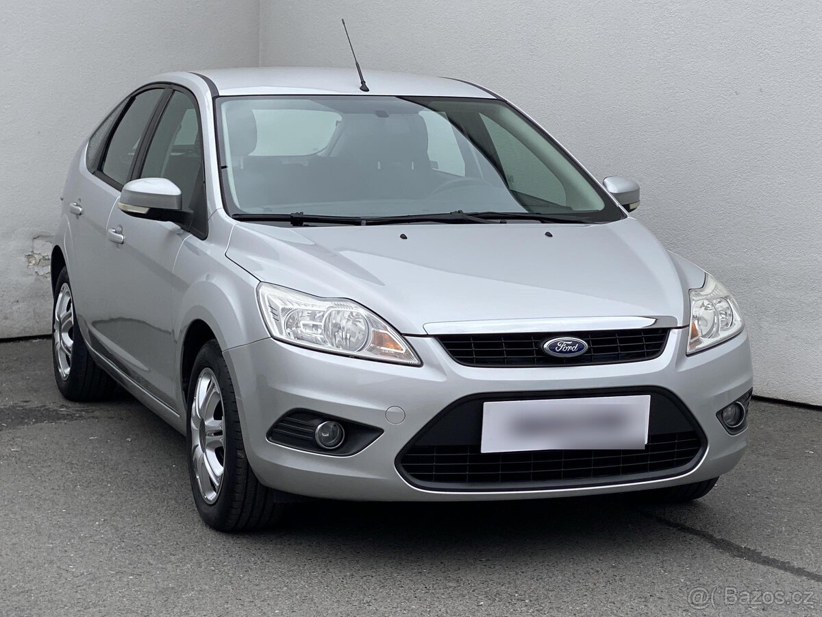 Ford Focus 1.6 i , 74 kW benzín, 2010