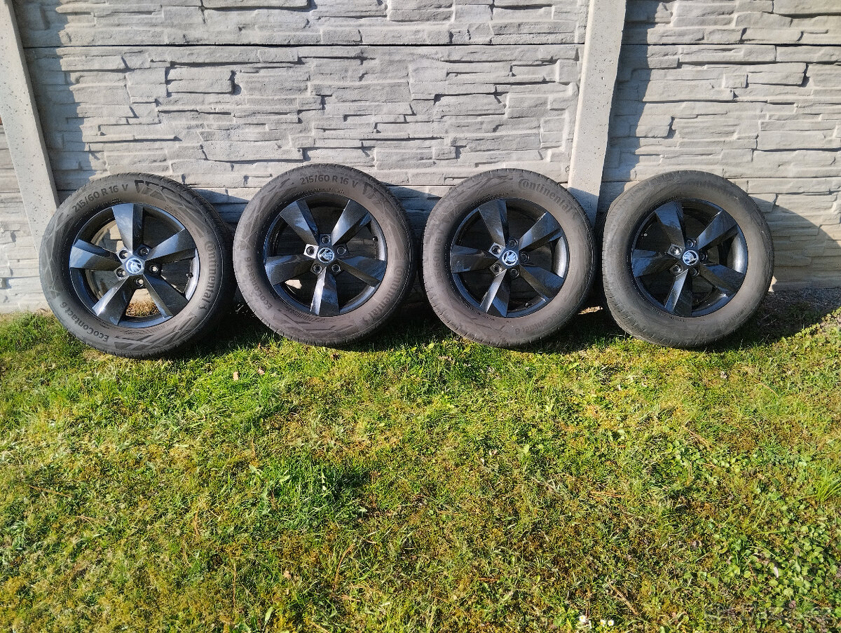 originál ALU kola škoda karoq  215/60 R16 letní 6J x 16