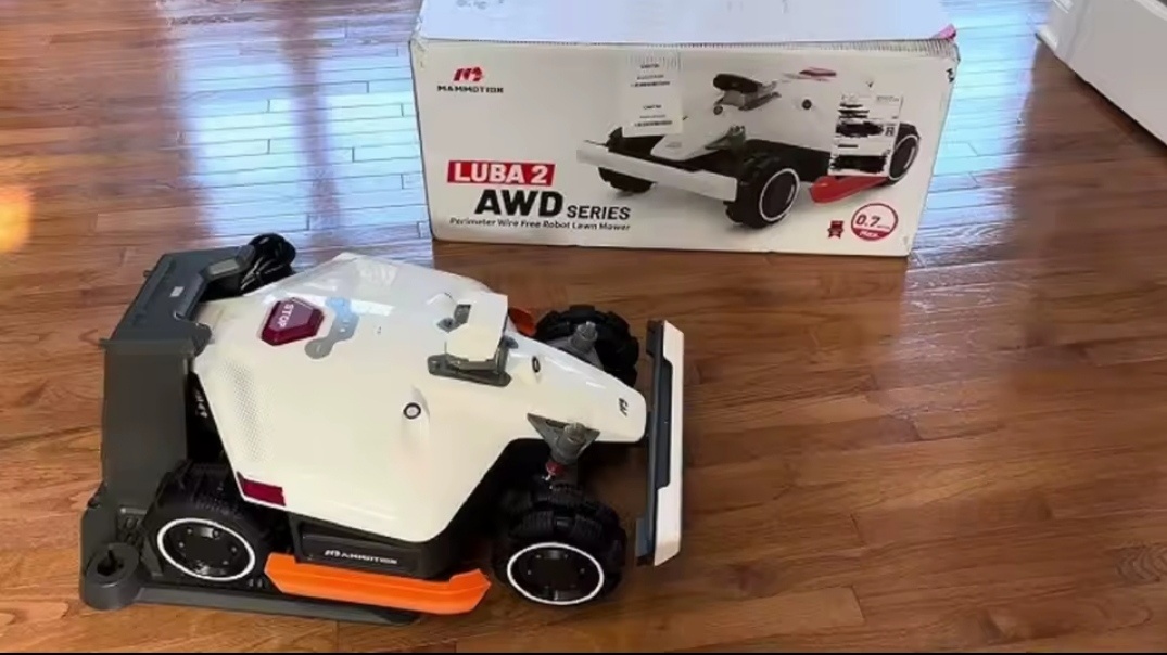 Robotická sekačka Mammotion LUBA 2 AWD 10000X