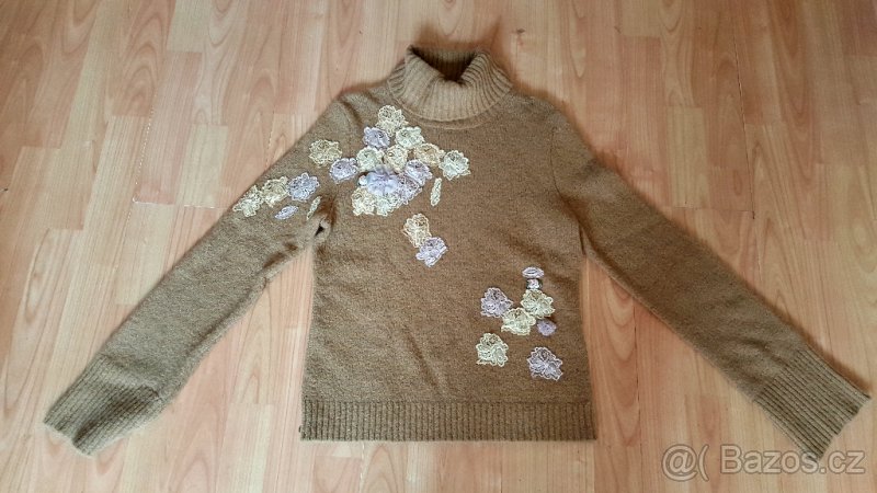 nový svetr / pullover zn. Express, M, dovoz USA