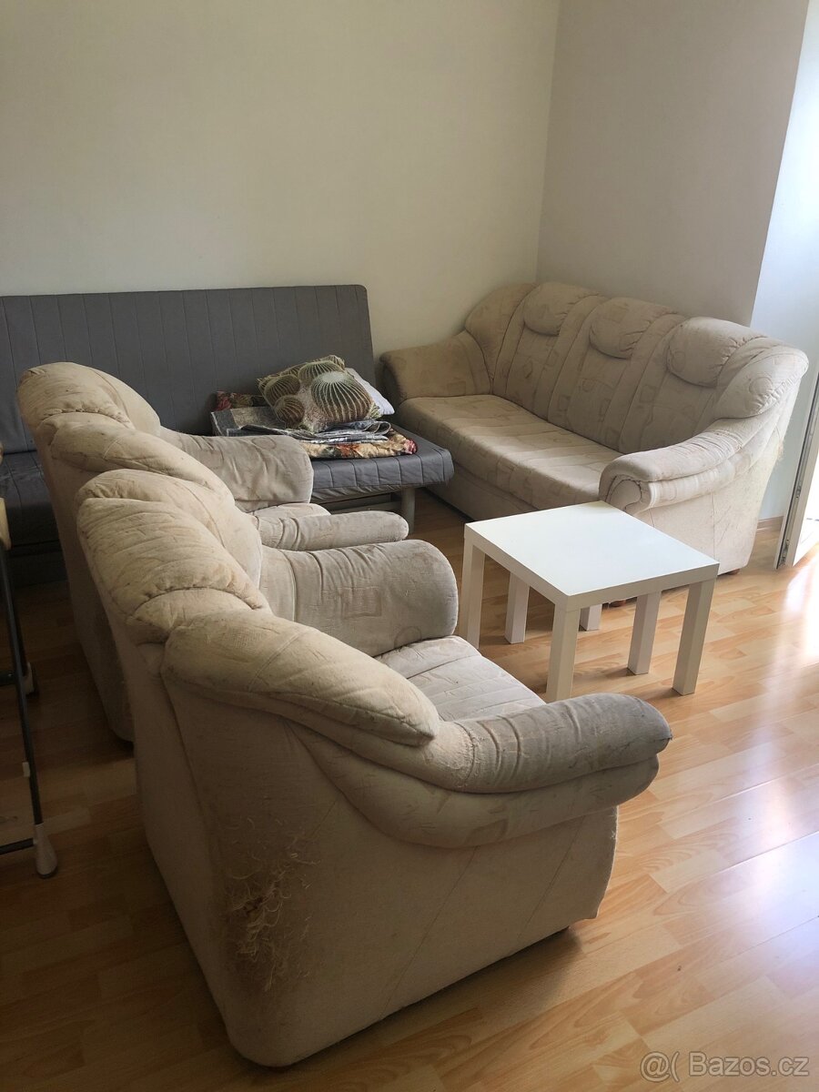 Starší sedací souprava křeslo a sedačka ZA ODVOZ
