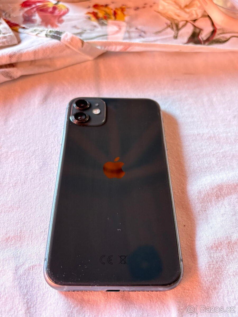 iPhone 11 64 GB