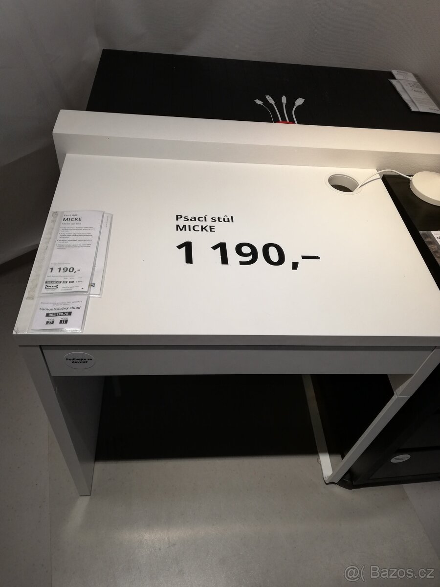 IKEA psací stůl Micke PC 73x50 cm bílá