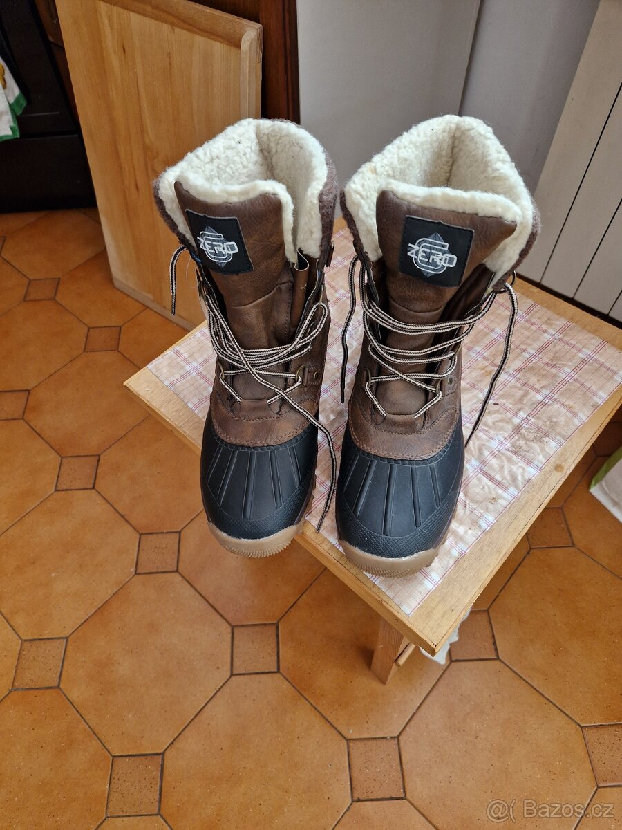 Nabízím k prodeji pánské boty vel.44