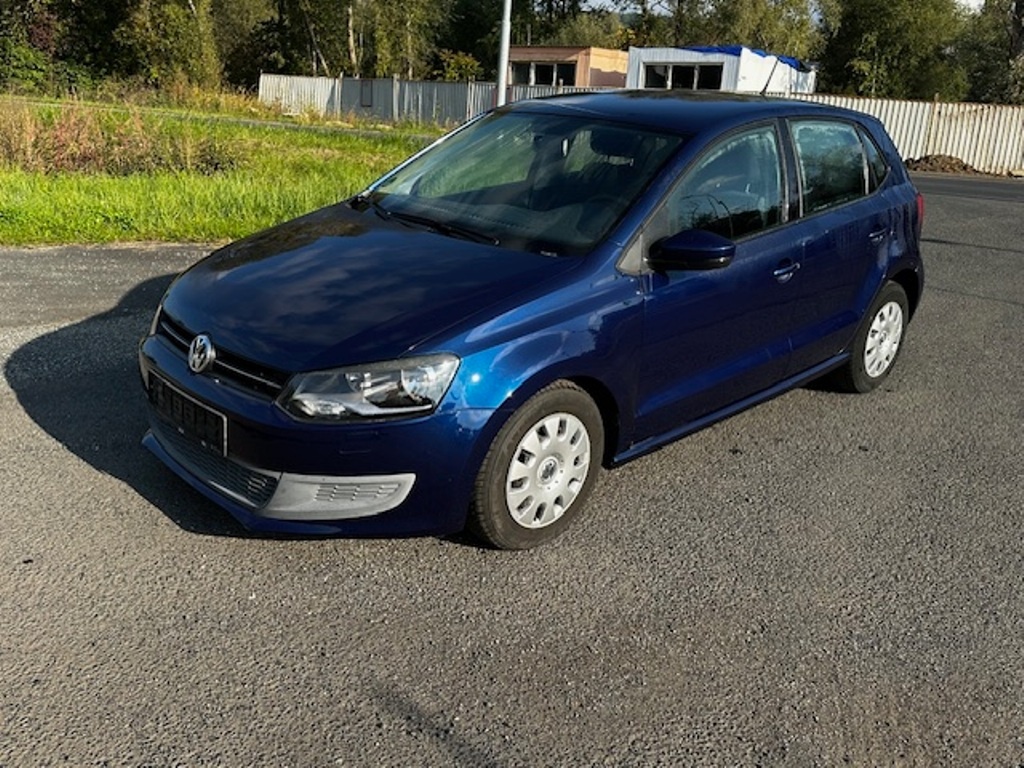 VW Polo 1.4i 63kw, r.2010, automat, serviska, STK, klima