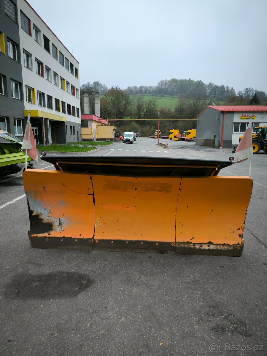 sněžný pluch - HYDRAC U-III-320