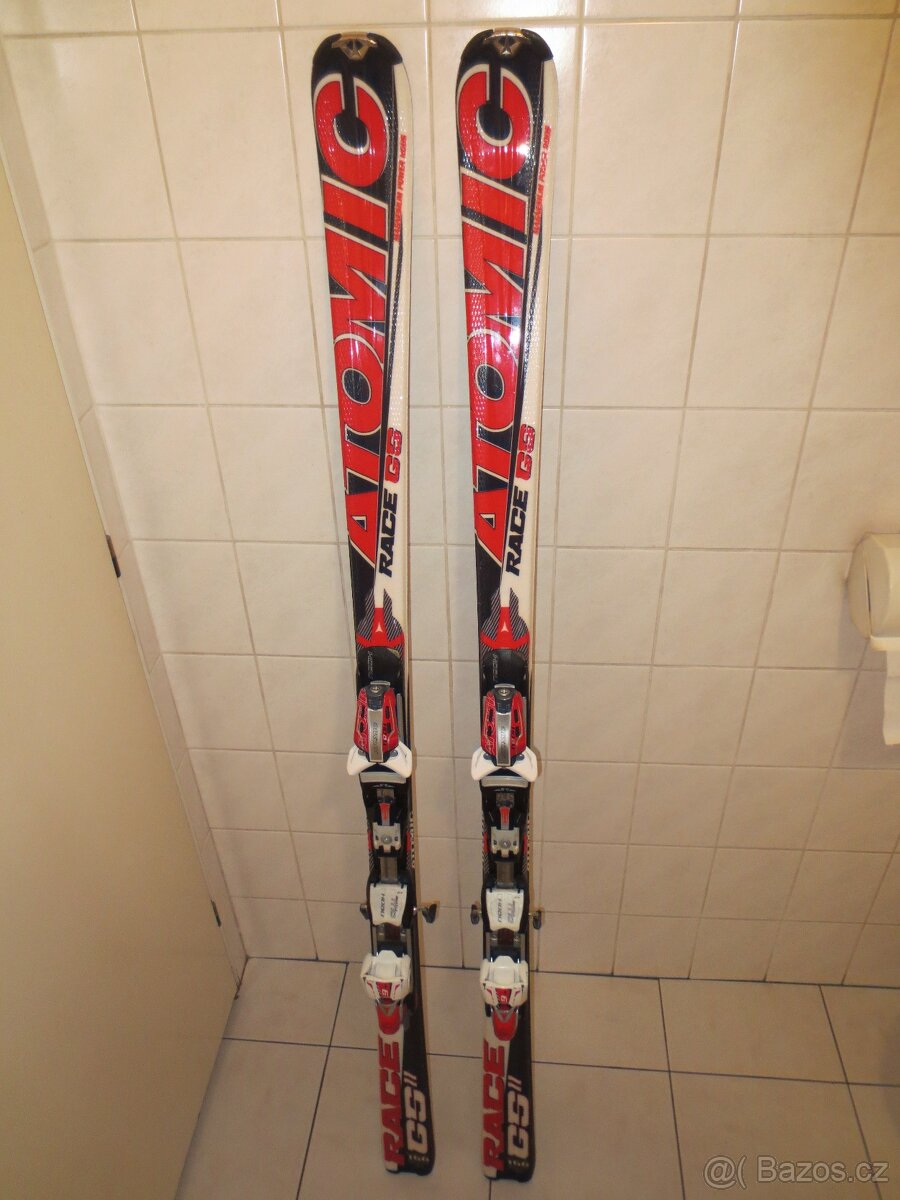 LYŽE ATOMIC RACE GS11 DÉLKA 166 CM