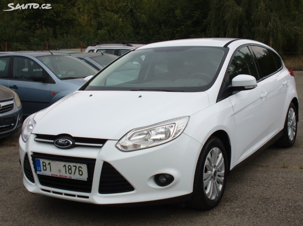 Ford Focus 1,6 16V vyhřív.sed,park.kamera,AndroidAuto,92kw