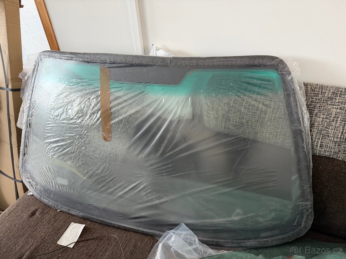 SAAB 9000CS Čelní okno + bauset