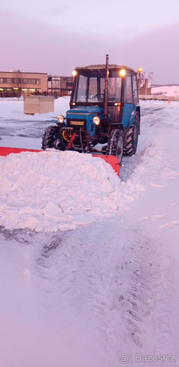 Čelní sněhová radlice