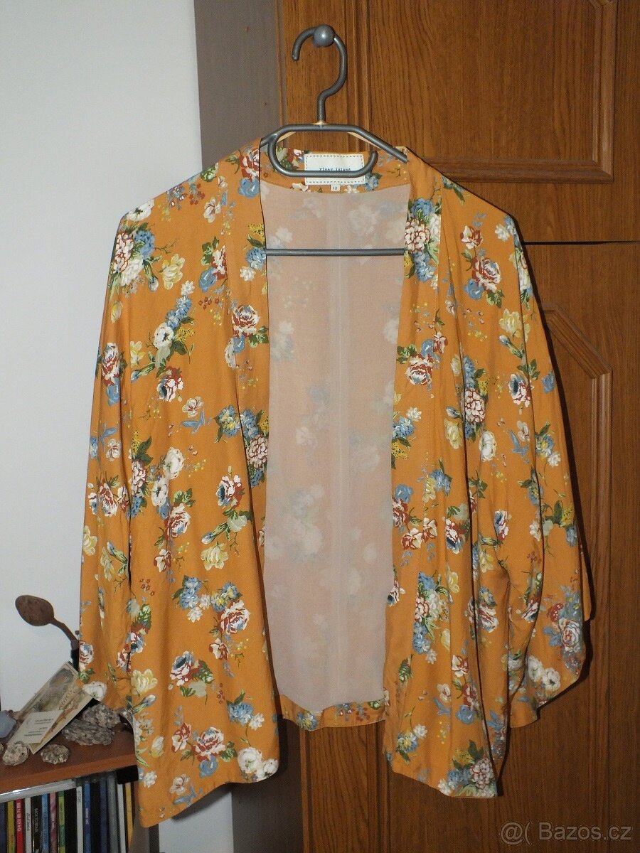Hořčicové kimono s květy - nové