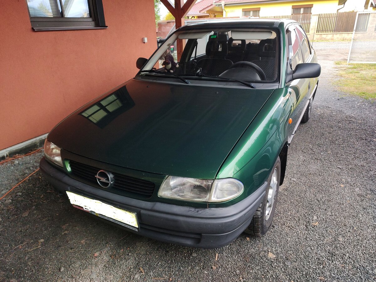 Opel Astra 1.6i, r.v.1995