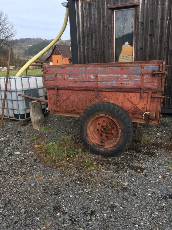 Prodám vlek za traktor nebo nákladní auto.