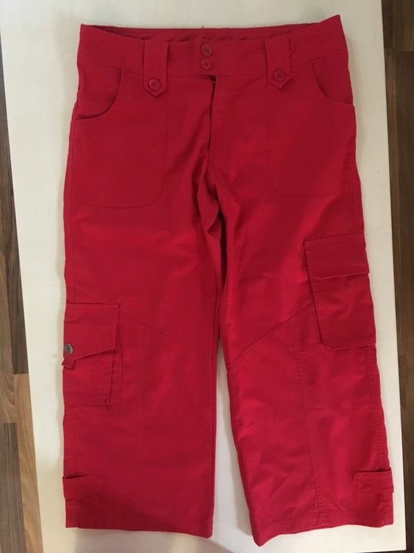 Červené 3/4 kalhoty, vel L/36 , Succes,