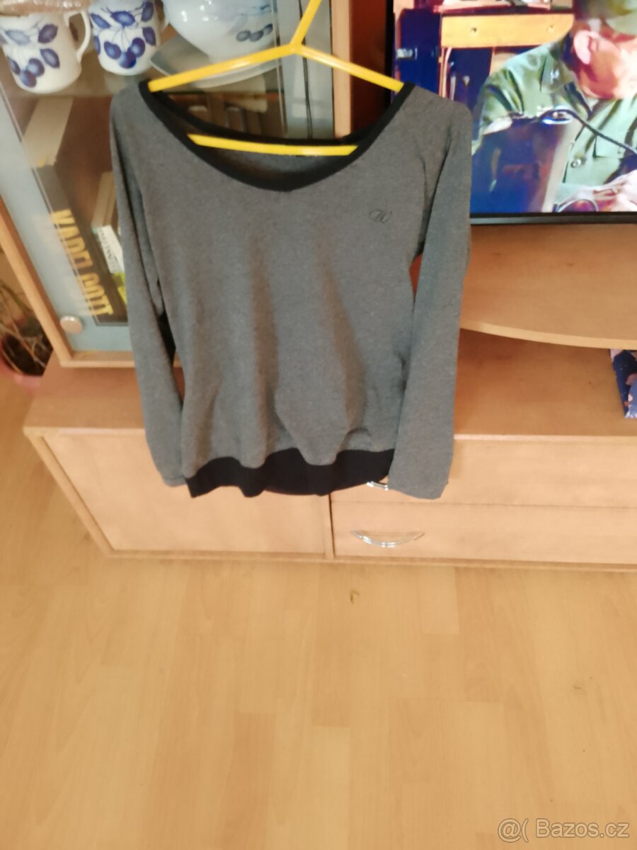 Trička