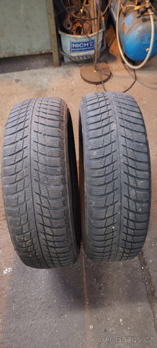 2 zimní pneumatiky BRIDGESTONE 215/65R17 99H 6,00mm DOT 2022