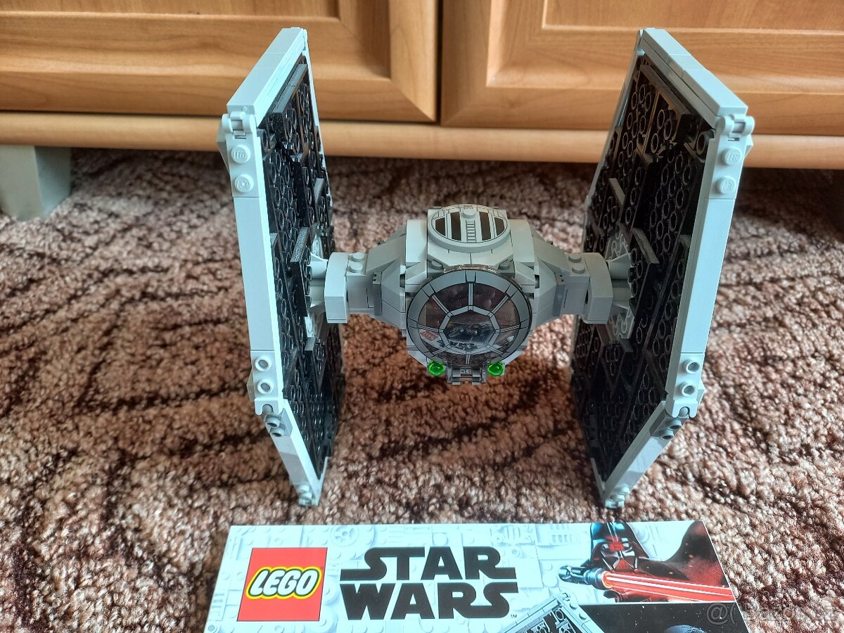 Lego Star Wars 75300