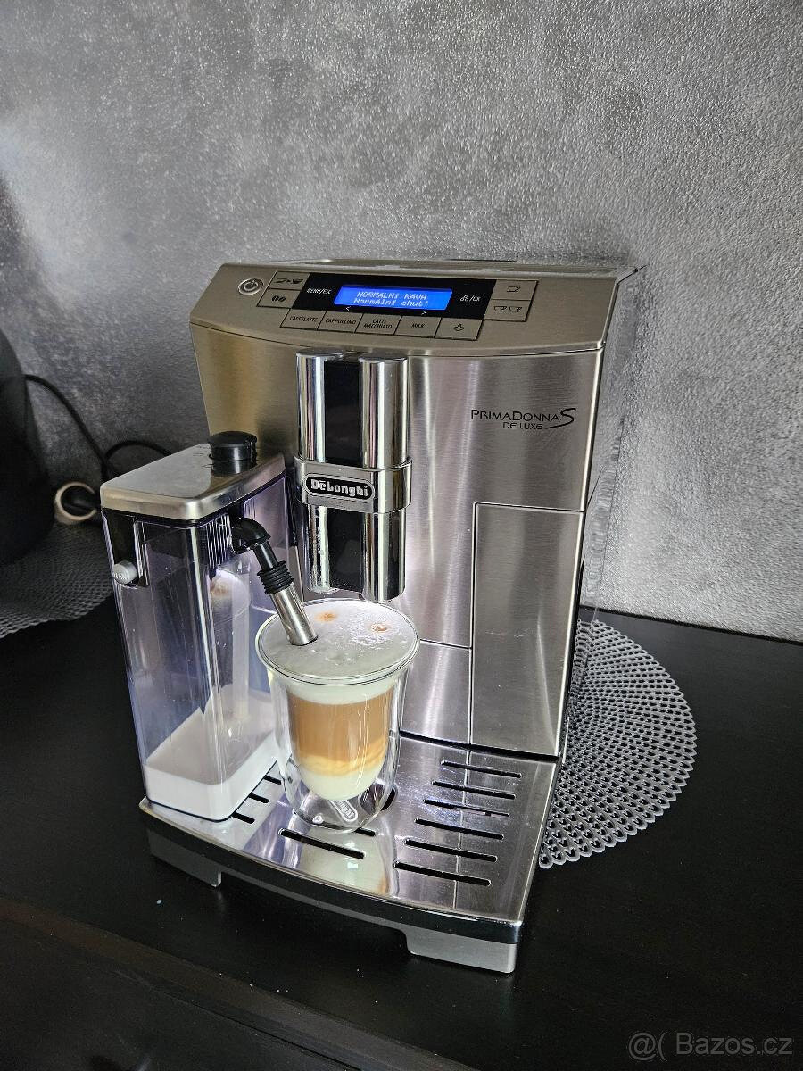 Kávovar De Longhi Prima Donna S De Luxe - TOP STAV