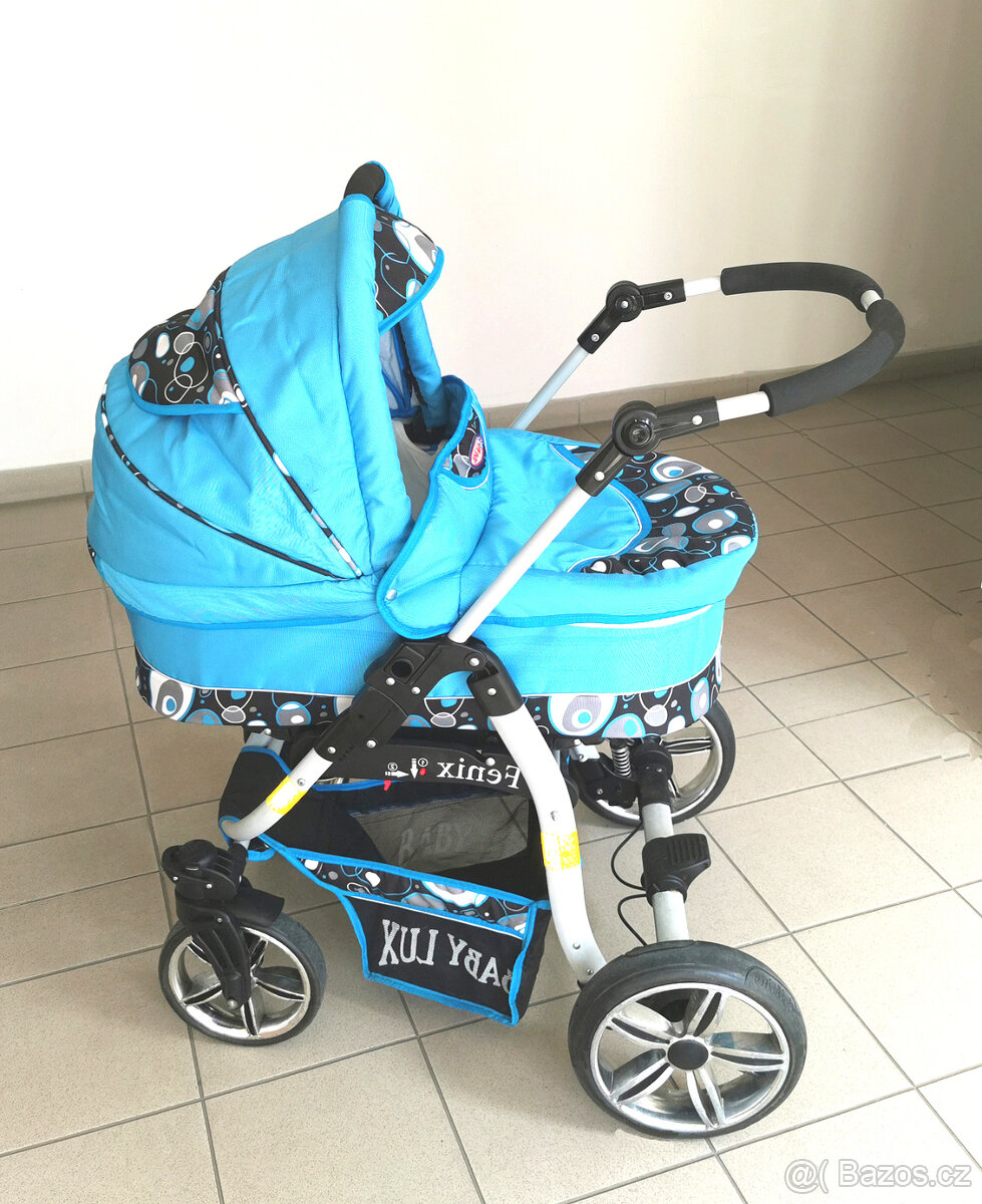 Dětský sportovní kočárek v perfektním stavu. Zn: Baby Lux