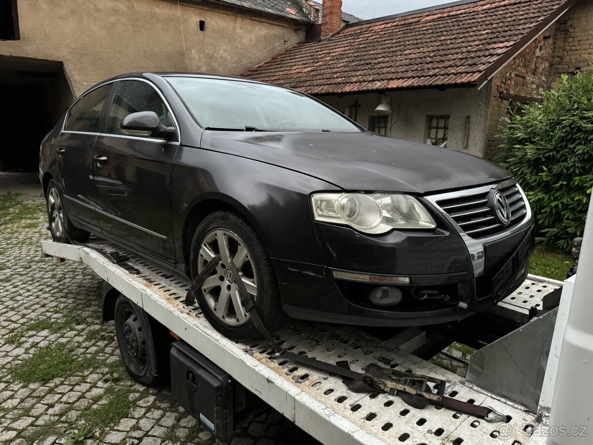 PASSAT B6- více aut