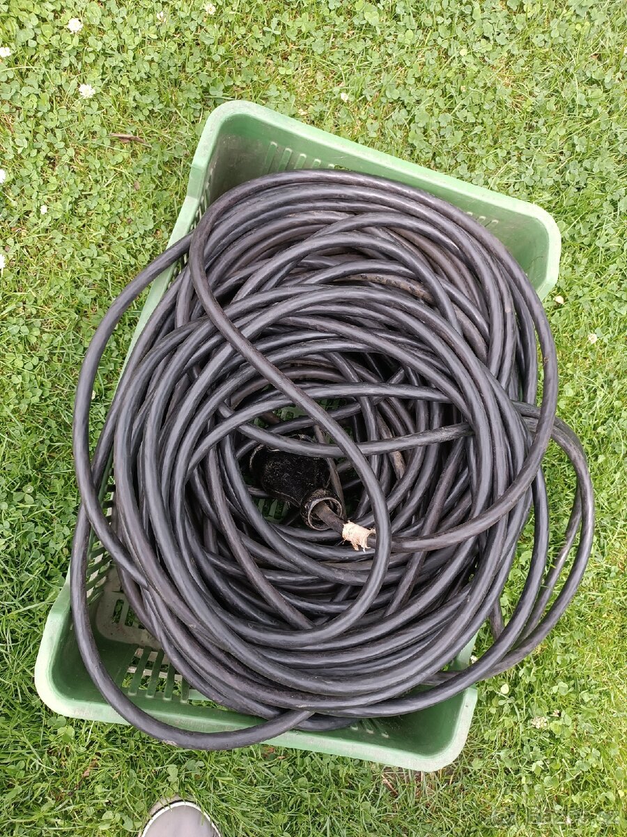 Prodám gumové kabely 4 žíla a 3 Žila