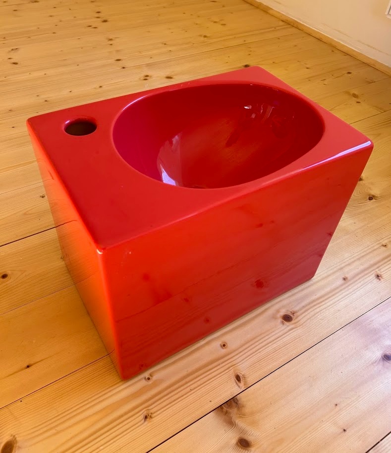 Designové umyvadlo červené - dovoz Itálie /malé/