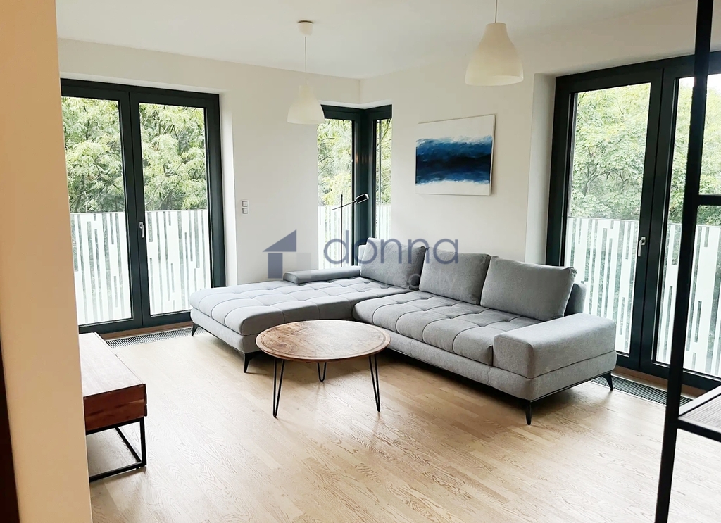 Pronájem bytu 2+kk, 72m², ul. Olšanská, Praha 3 - Žižkov, za