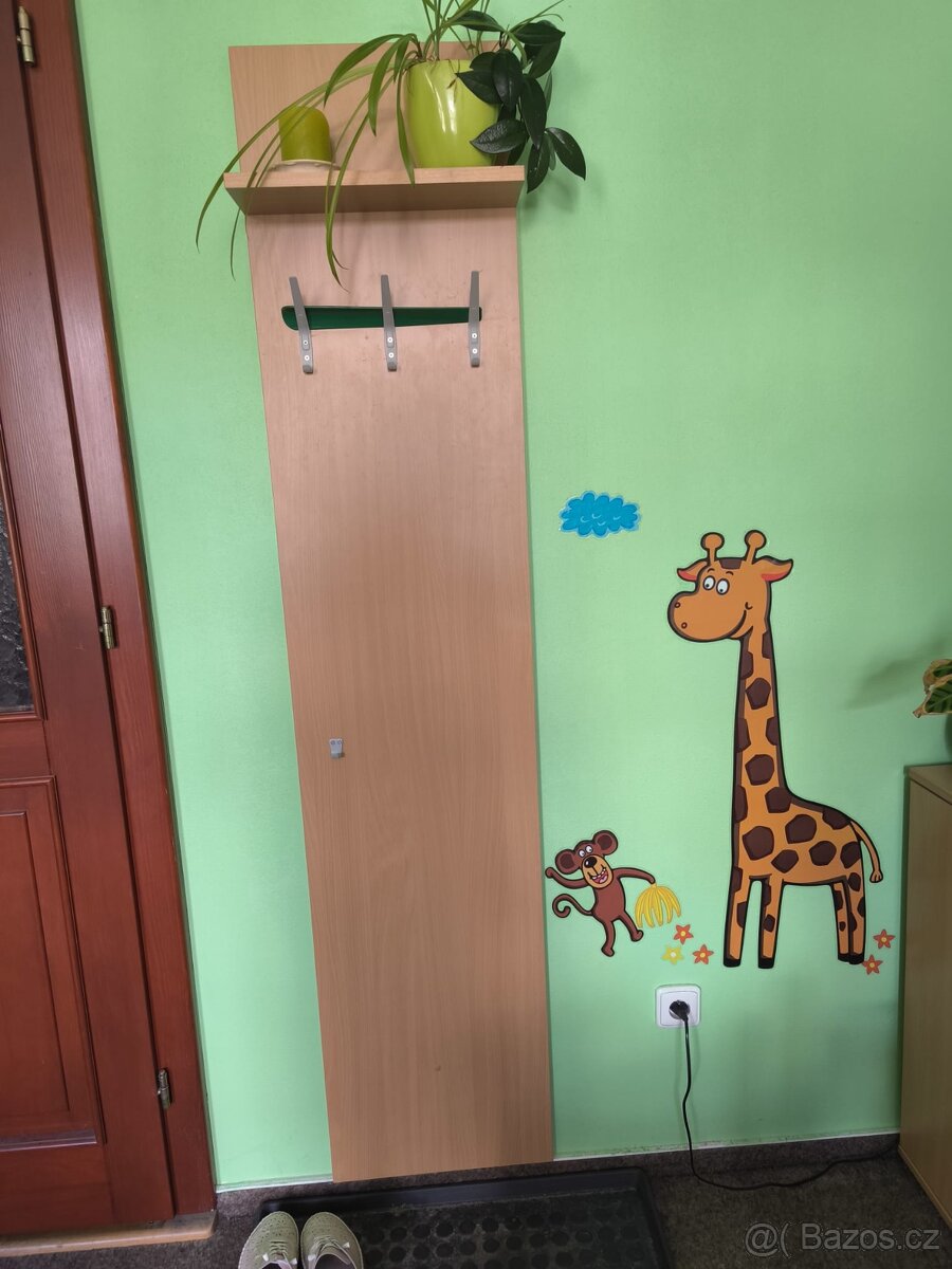 Předsíňová stěna